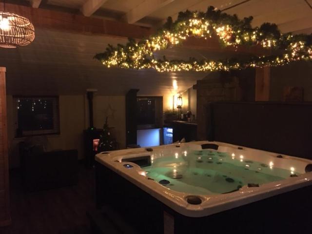 Wellnessappartement 'T Wechtertje Wijhe Esterno foto